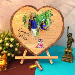 Natural wood photo frame